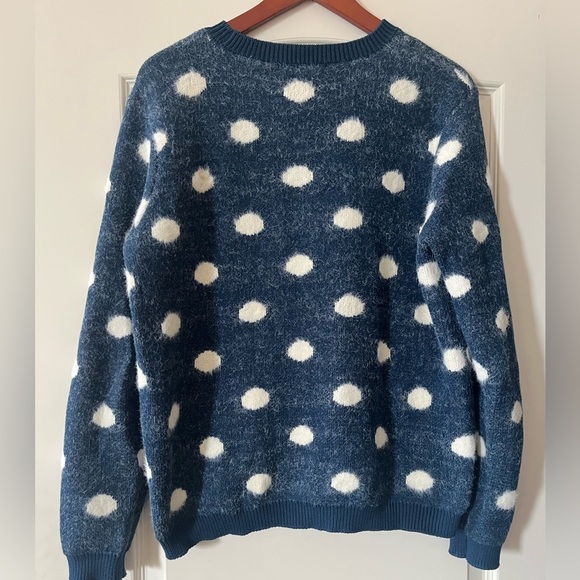 SALE! Romeo + Juliet Fuzzy Blue & White Polka Dot Sweater Women’s Size Large - Picture 3 of 13